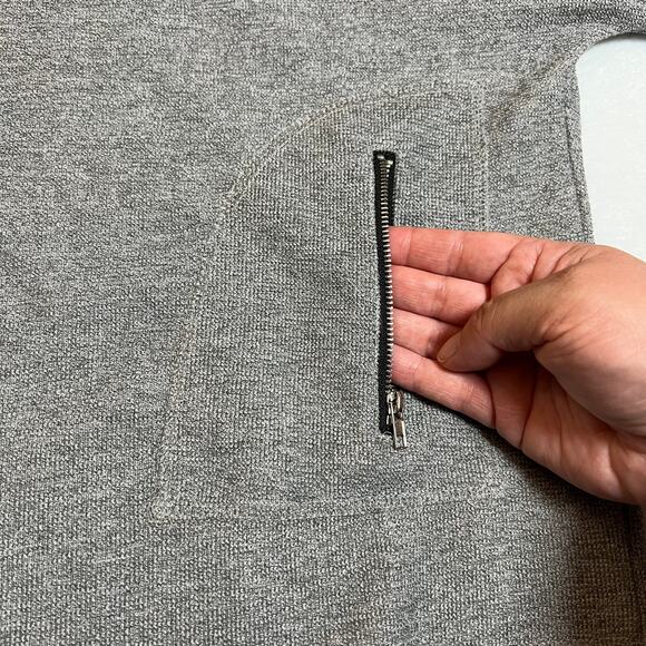 Women's Crewneck Sweatshirt Size Small Minimalist Casual Athleisure Effortless - Picture 4 of 6